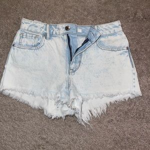 WHITE WASHED PACSUN HIGH RISE JEAN SHORTS